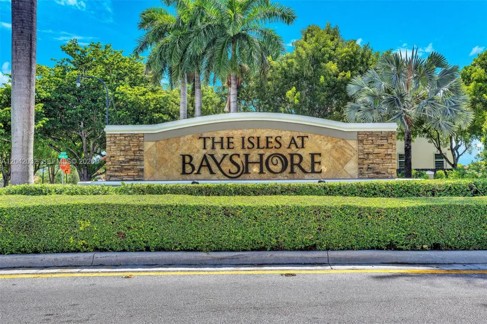9011 SW 227th St #1 Cutler Bay, FL 33190