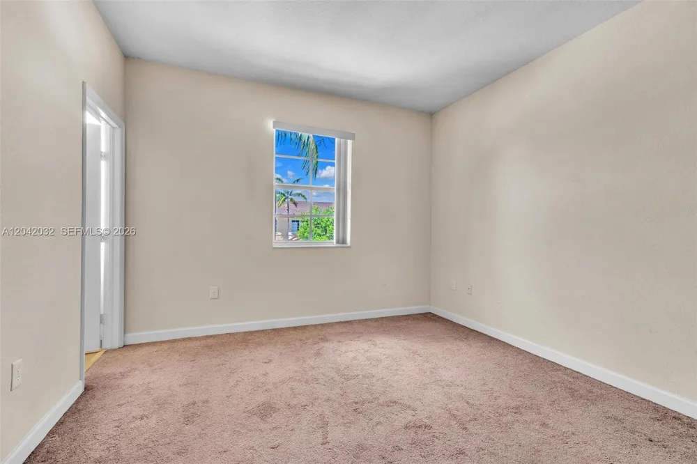 9011 SW 227th St #1 Cutler Bay, FL 33190