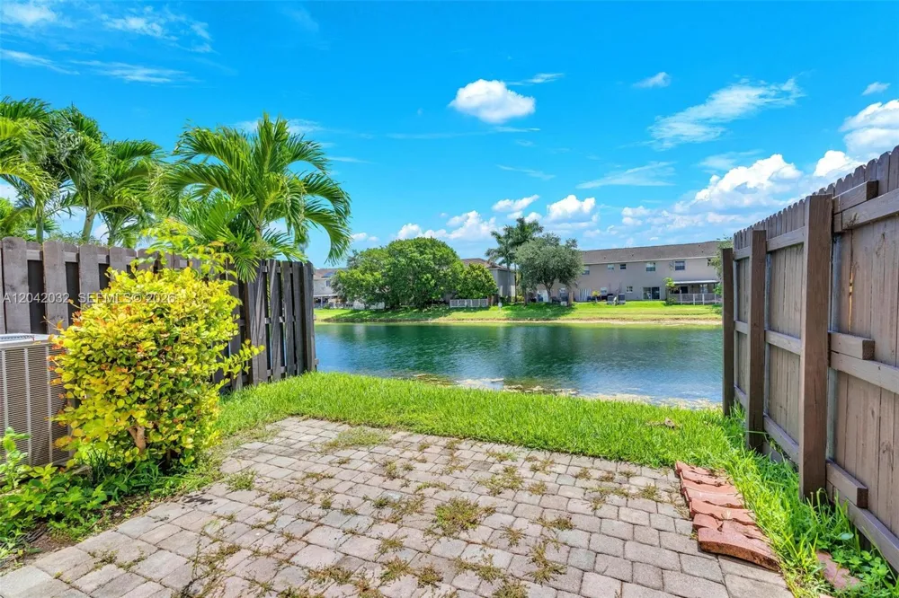 9011 SW 227th St #1 Cutler Bay, FL 33190