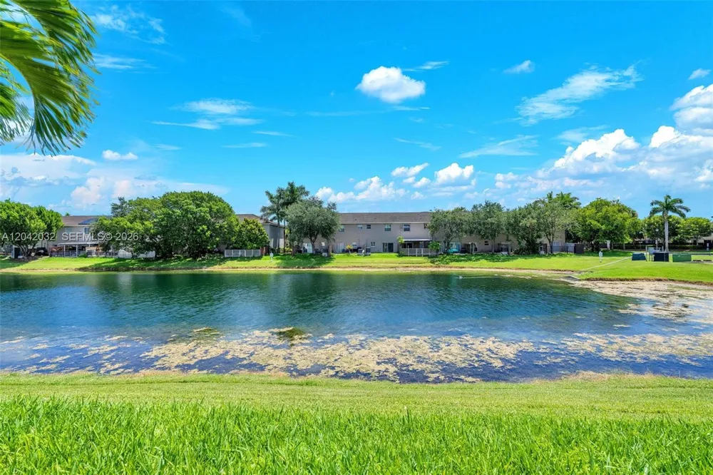 9011 SW 227th St #1 Cutler Bay, FL 33190