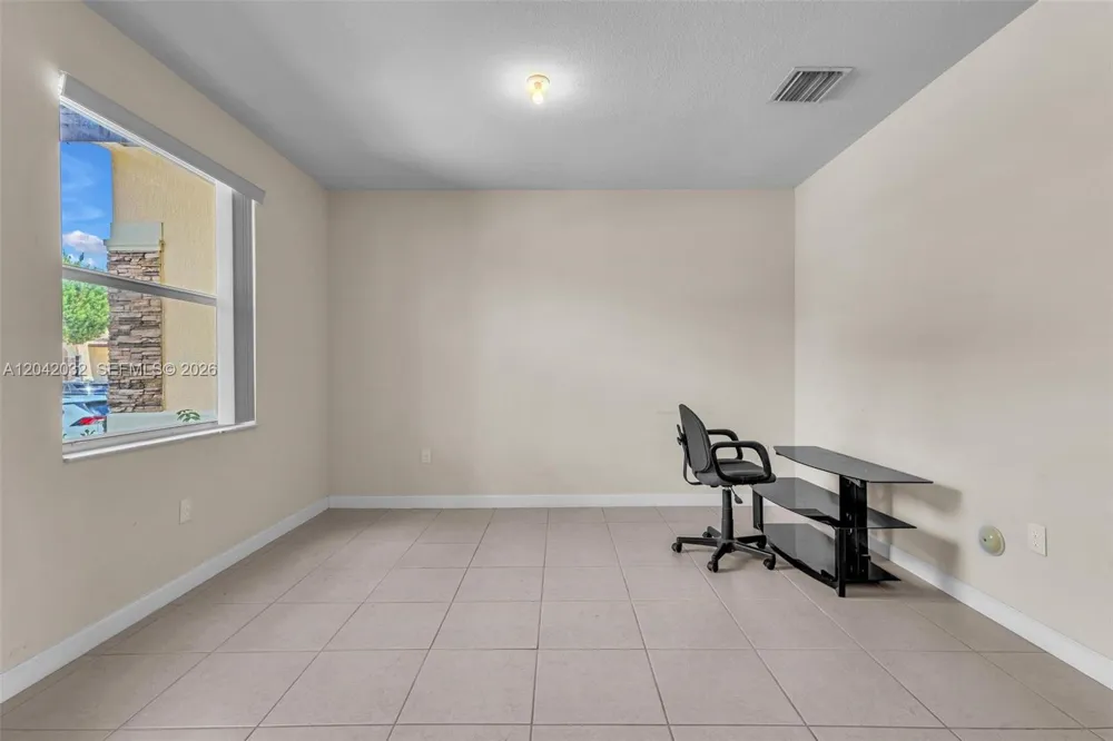 9011 SW 227th St #1 Cutler Bay, FL 33190