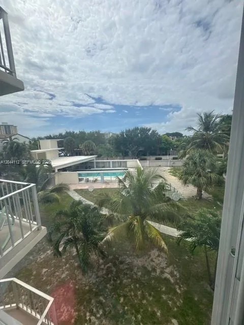 1967 S Ocean Blvd #315-C Lauderdale By The Sea, FL 33062