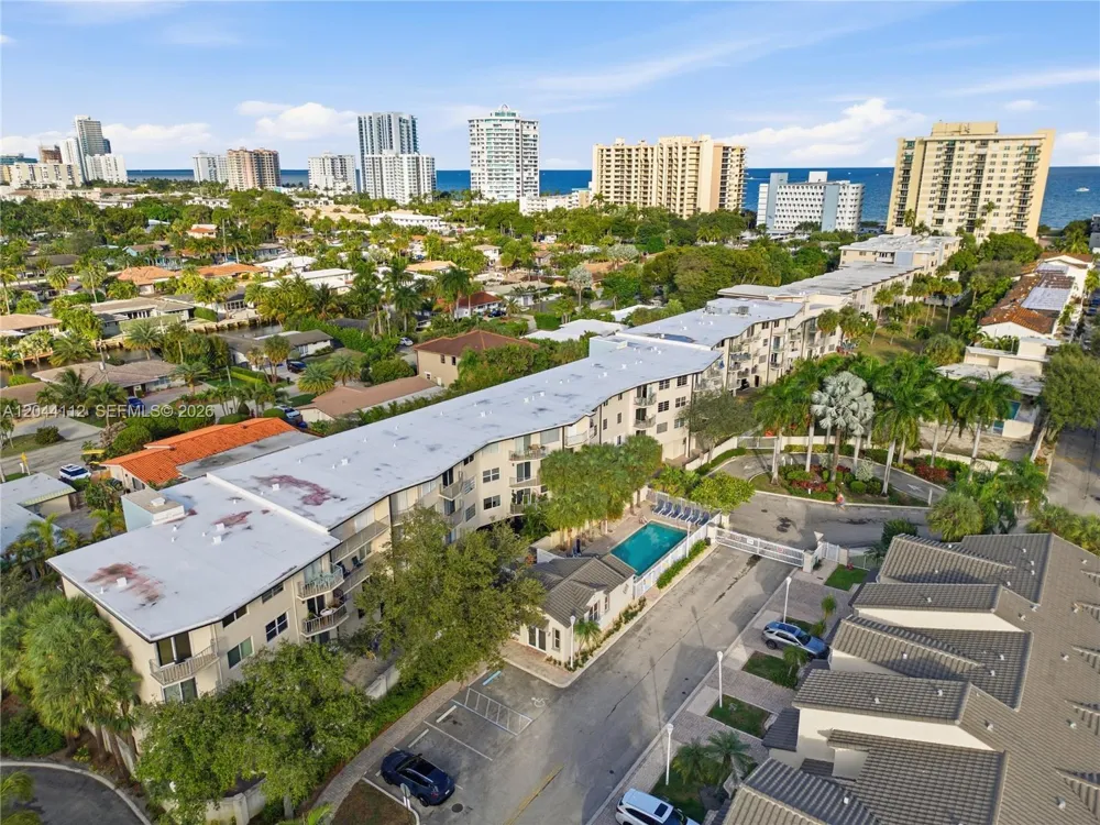 1967 S Ocean Blvd #315-C Lauderdale By The Sea, FL 33062