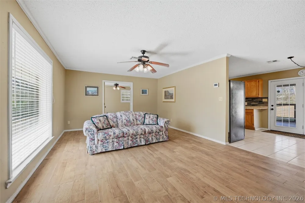 805 Harkey Tishomingo, OK 73460