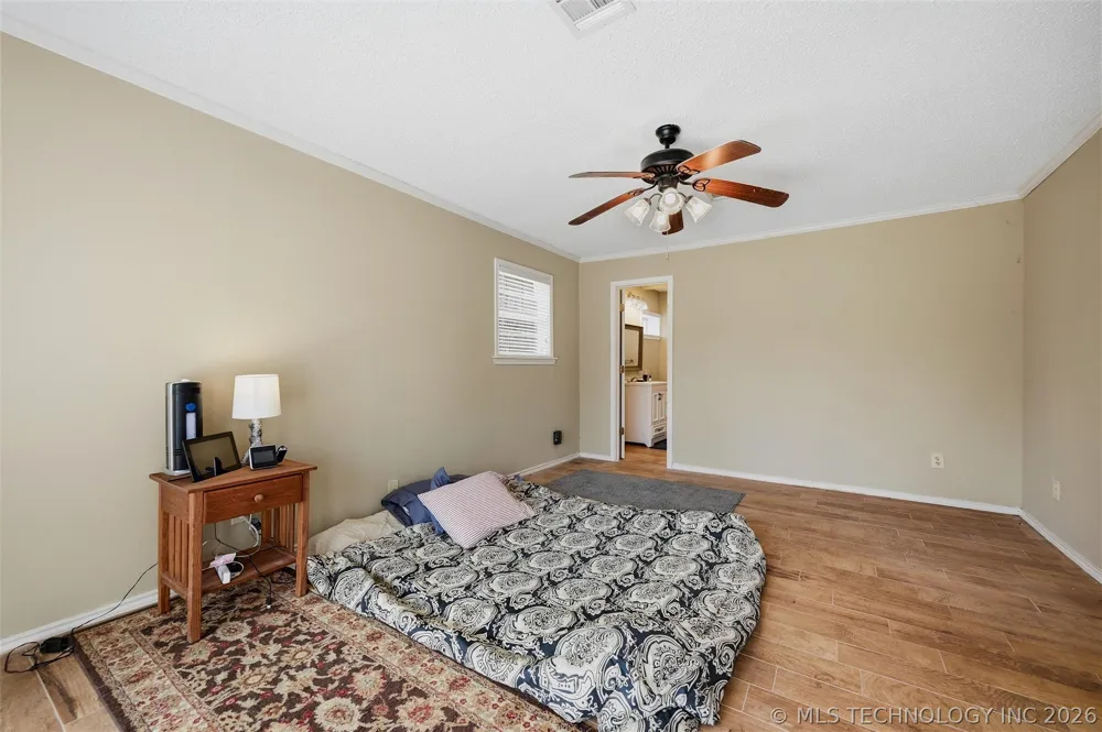 805 Harkey Tishomingo, OK 73460
