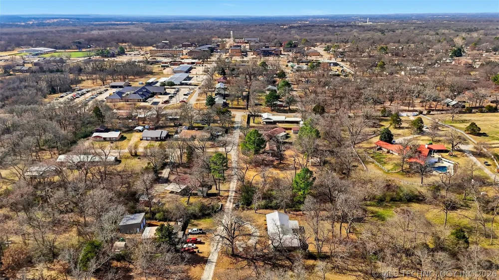 805 Harkey Tishomingo, OK 73460