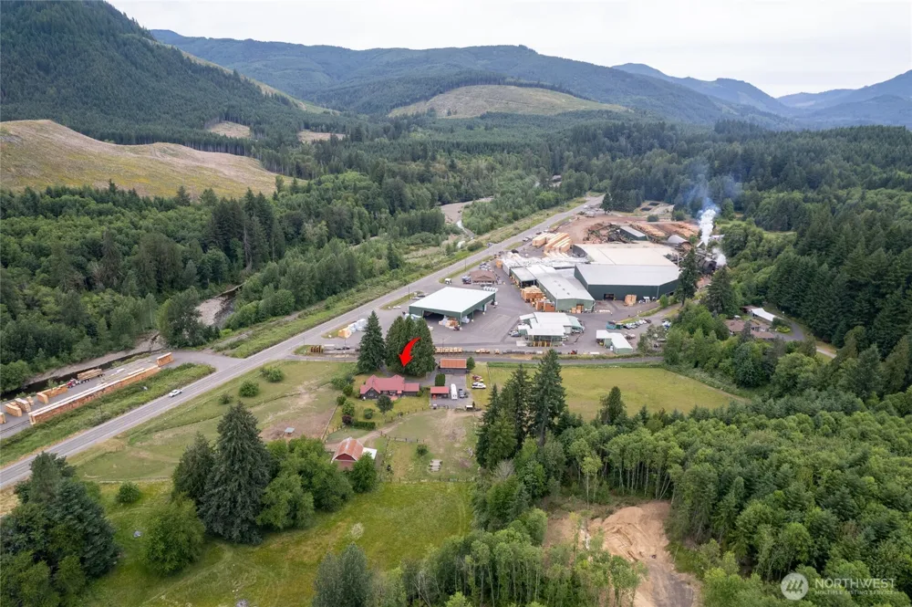 106 Lester Rd Morton, WA 98356