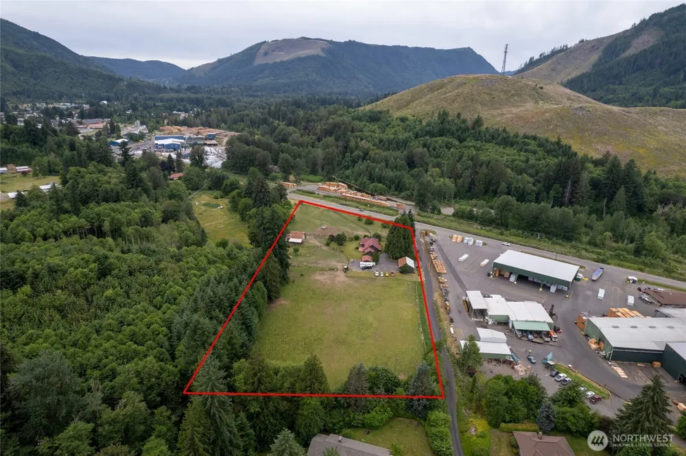 106 Lester Rd Morton, WA 98356