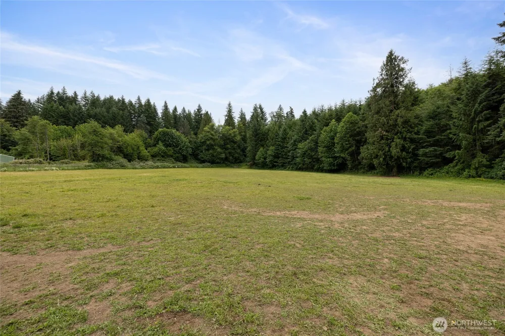 106 Lester Rd Morton, WA 98356