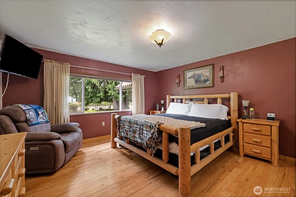 106 Lester Rd Morton, WA 98356