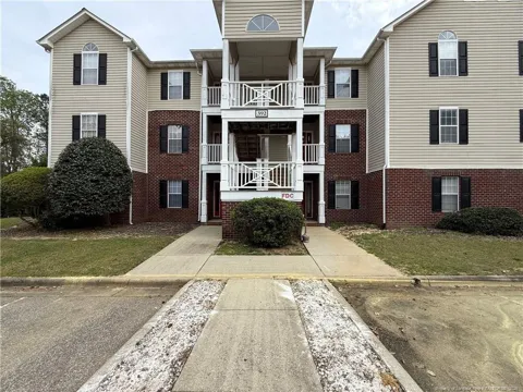 392 Bubble Creek Court #6