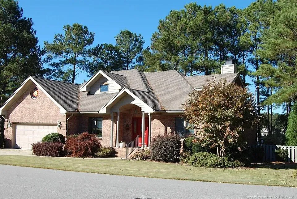 1165 Greenbriar Drive Vass, NC 28394