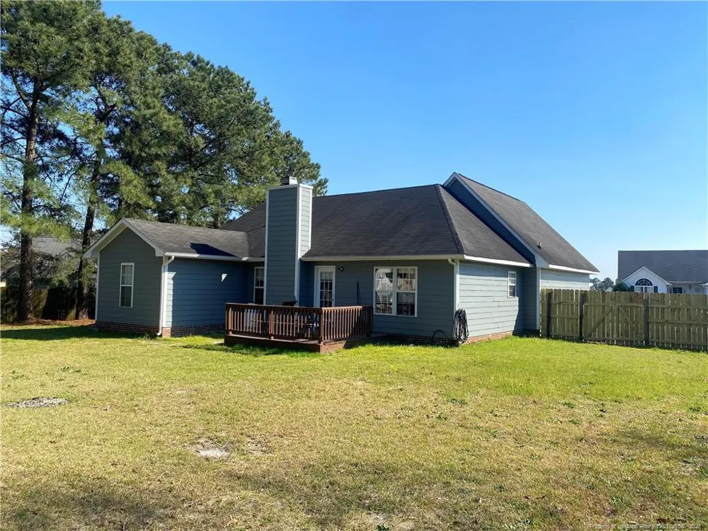 675 Americana Drive Raeford, NC 28376