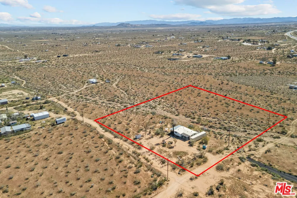 55436 Cone Boulevard Landers, CA 92285