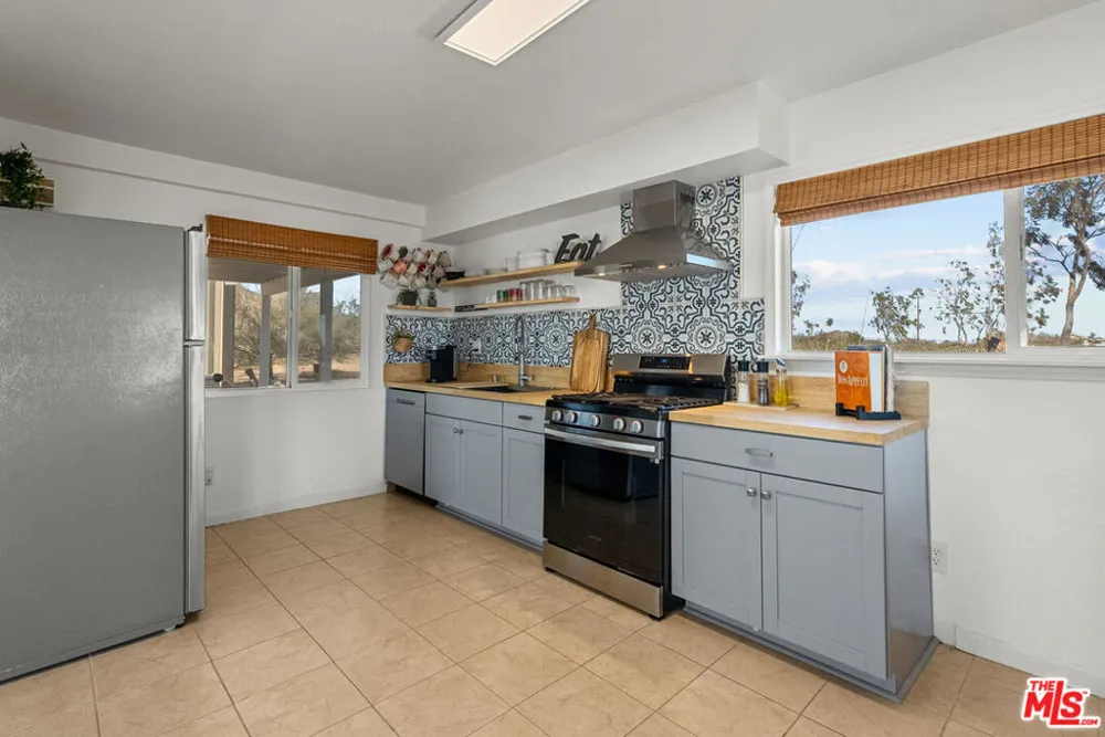 55436 Cone Boulevard Landers, CA 92285