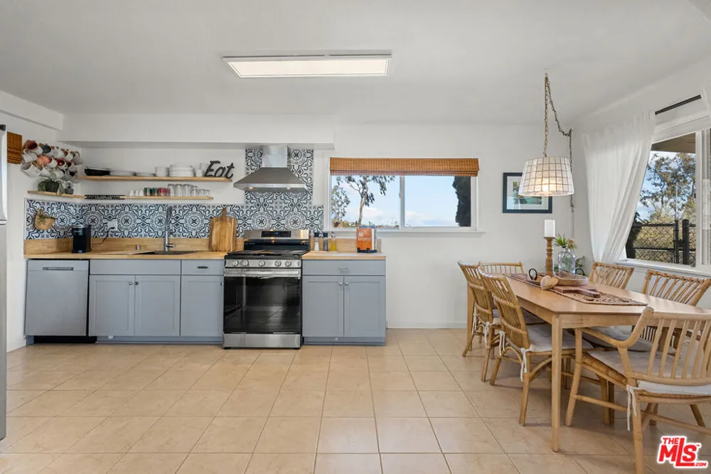 55436 Cone Boulevard Landers, CA 92285