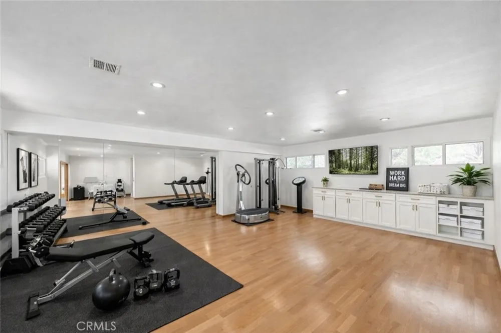 20827 E Mesarica Road Covina, CA 91724