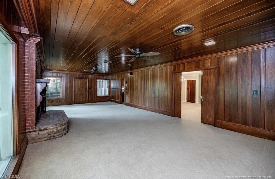284 Back Creek Road Asheboro, NC 27205