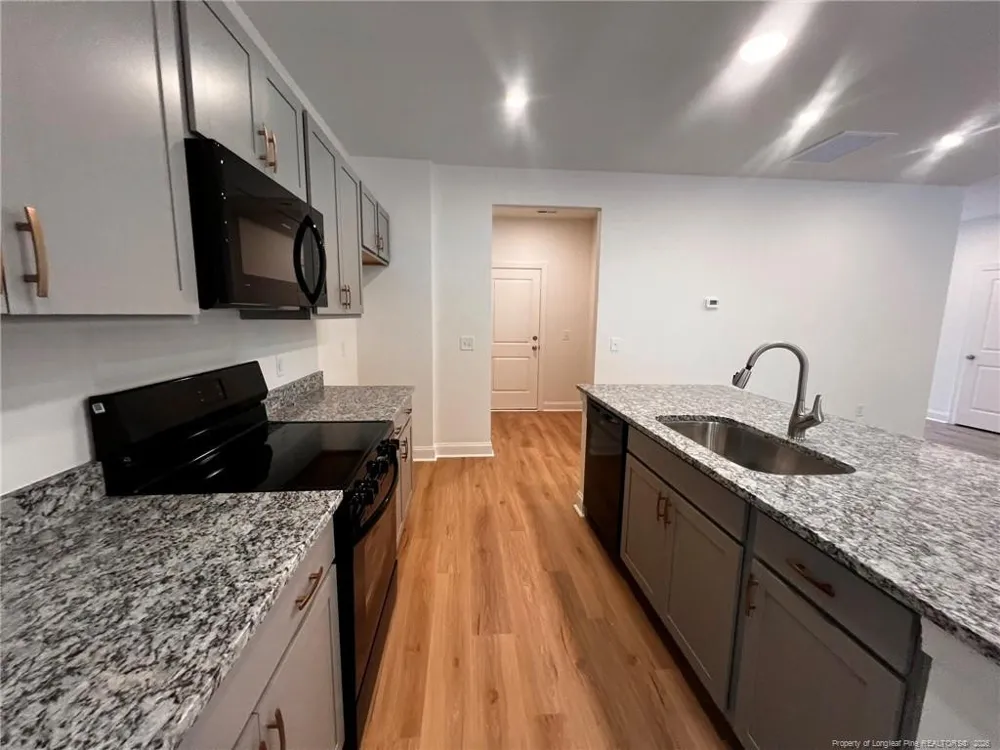 553 Bartley Street Vass, NC 28394