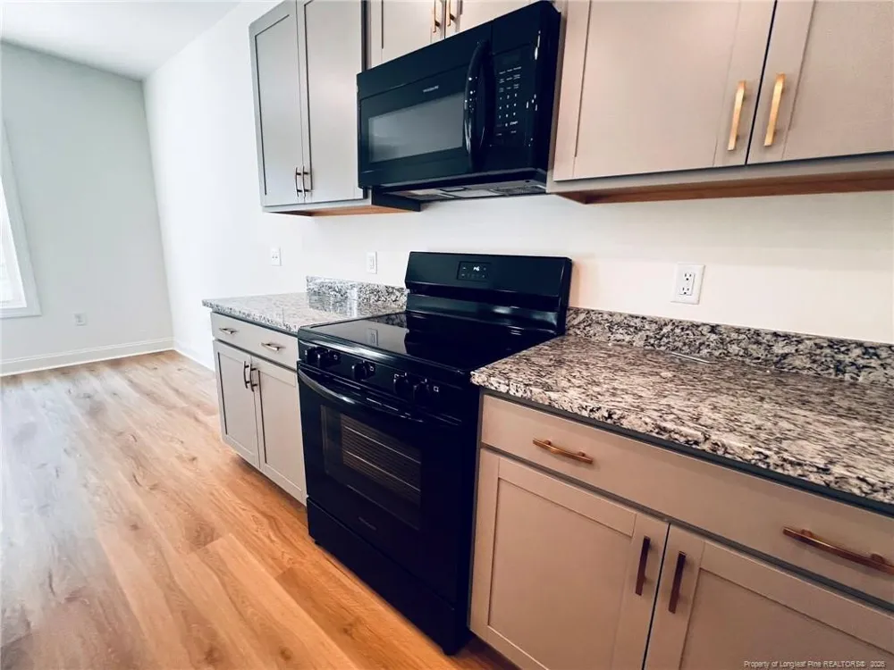 553 Bartley Street Vass, NC 28394