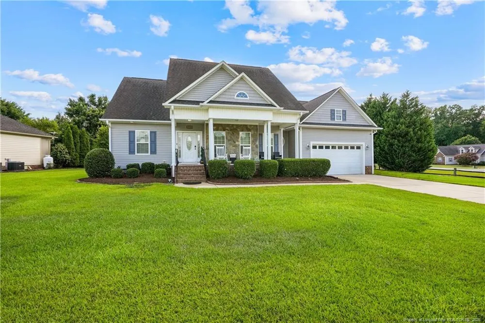 5324 Anna Belle Lane Wade, NC 28395