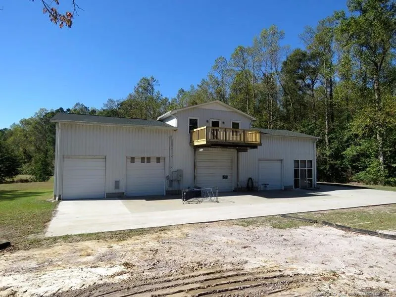 4512 Tobacco Road Orrum, NC 28369
