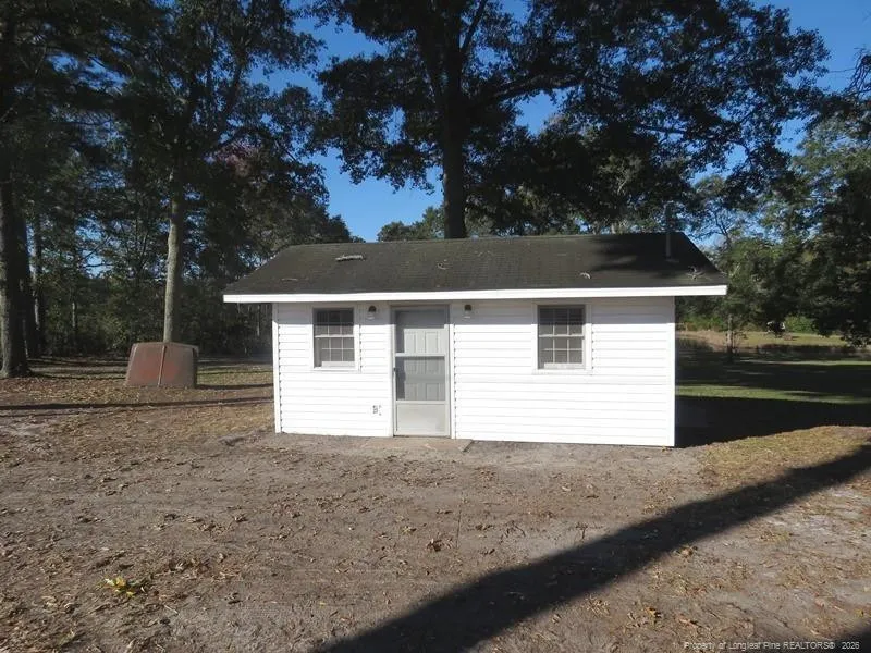 4512 Tobacco Road Orrum, NC 28369