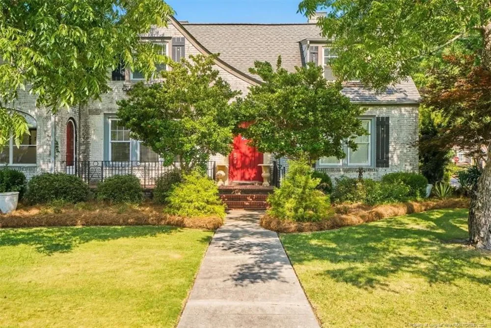 1802 Elm Street Lumberton, NC 28358