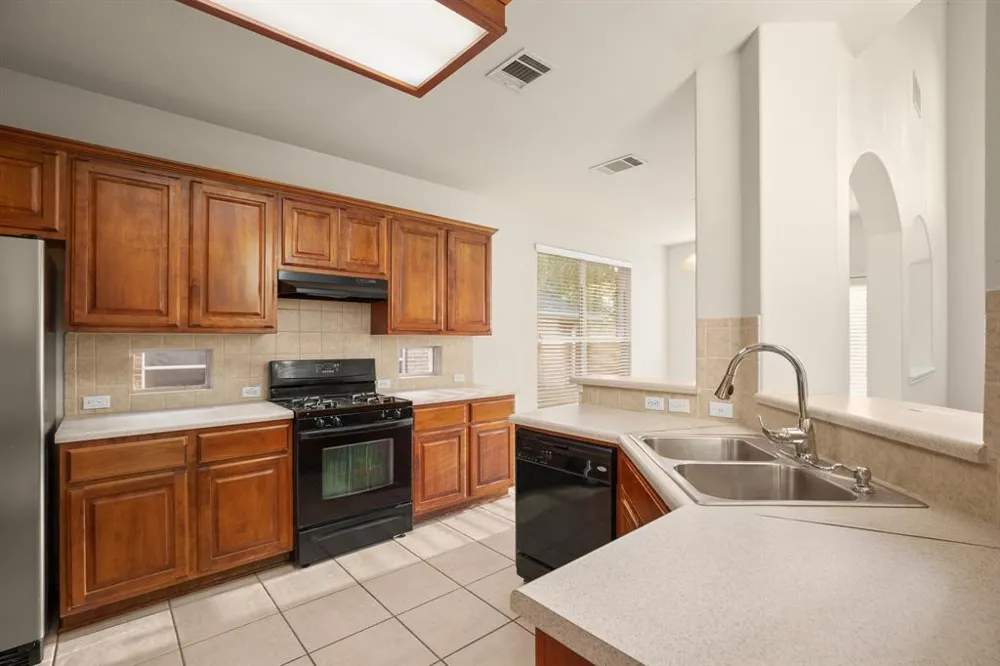 10105 Wind Cave Trail Austin, TX 78747