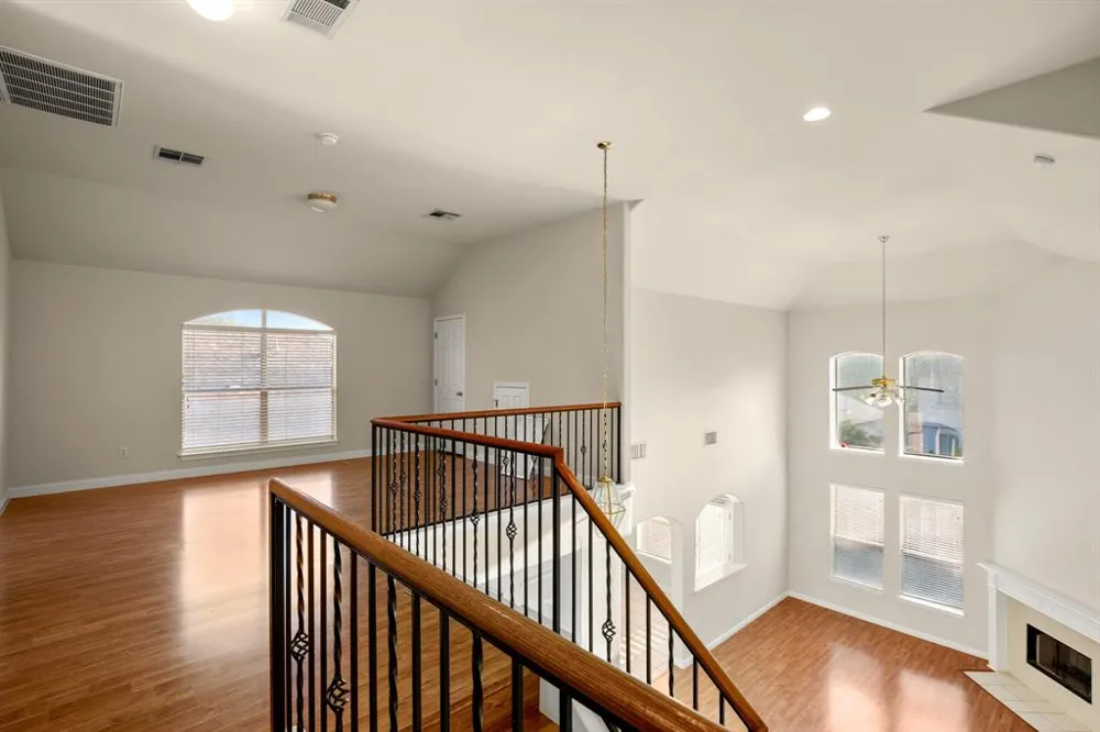 10105 Wind Cave Trail Austin, TX 78747