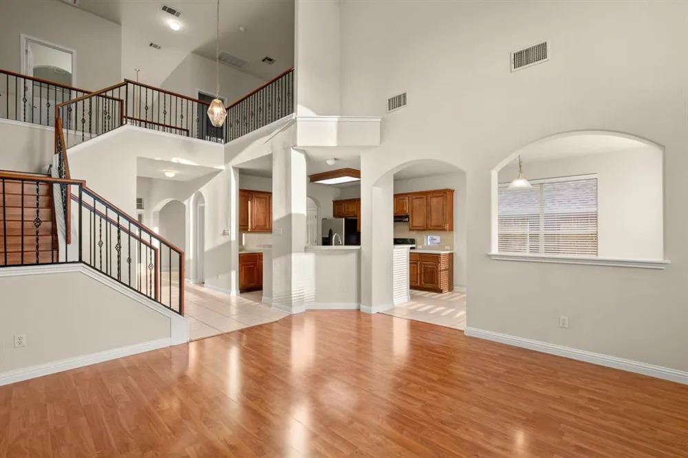 10105 Wind Cave Trail Austin, TX 78747