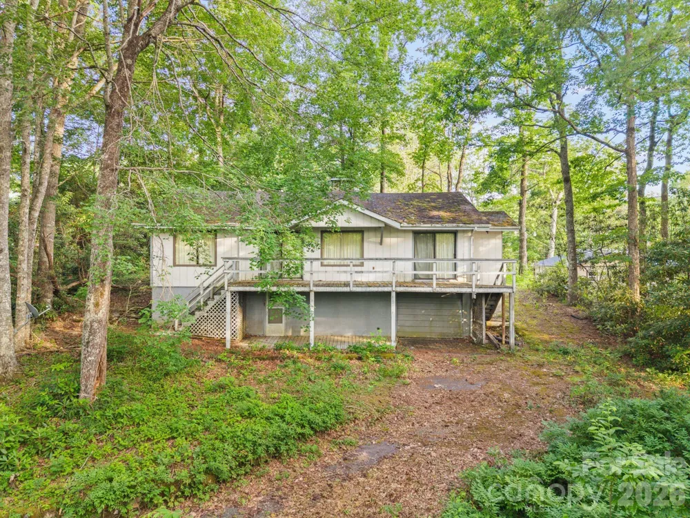 65 Gurney Franklin Road Newland, NC 28657