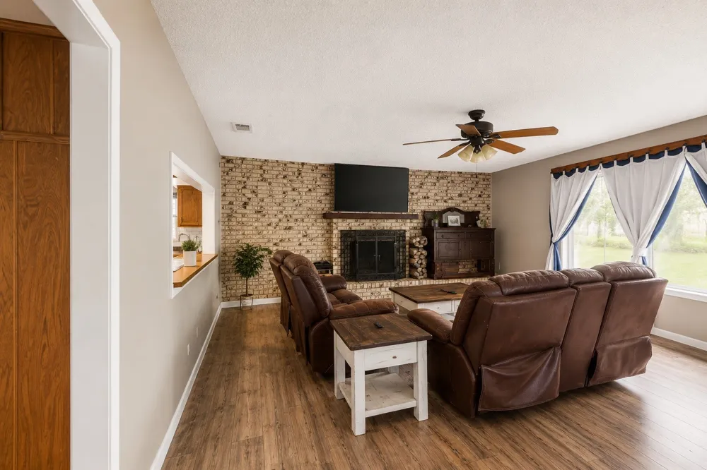 119 Dennis Street Jacksboro, TX 76458
