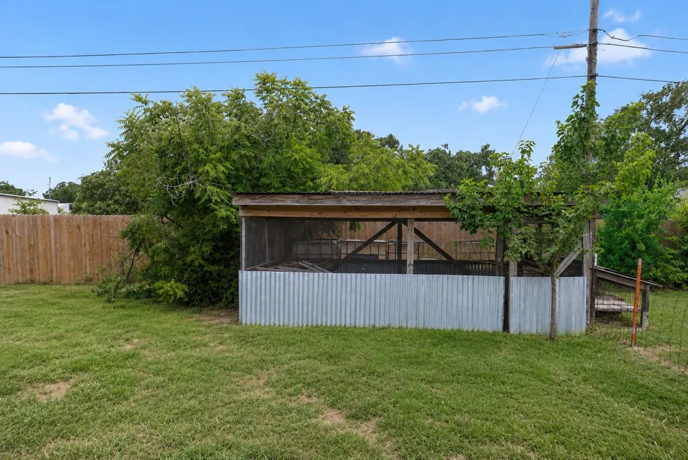 119 Dennis Street Jacksboro, TX 76458