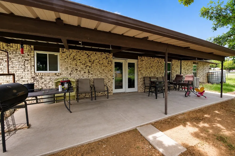 119 Dennis Street Jacksboro, TX 76458