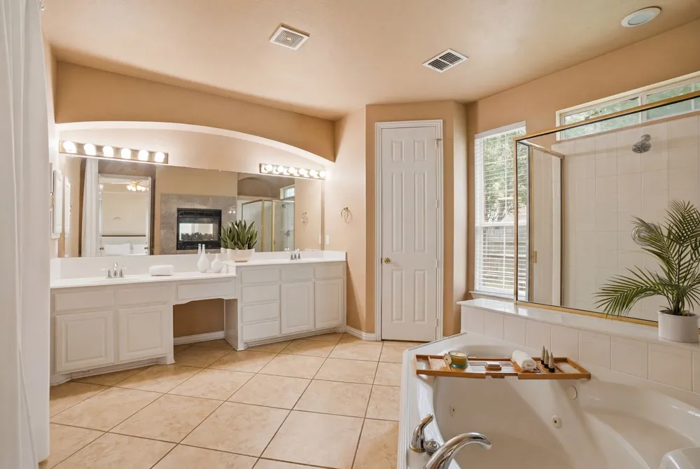 802 Shadybrook Drive Murphy, TX 75094