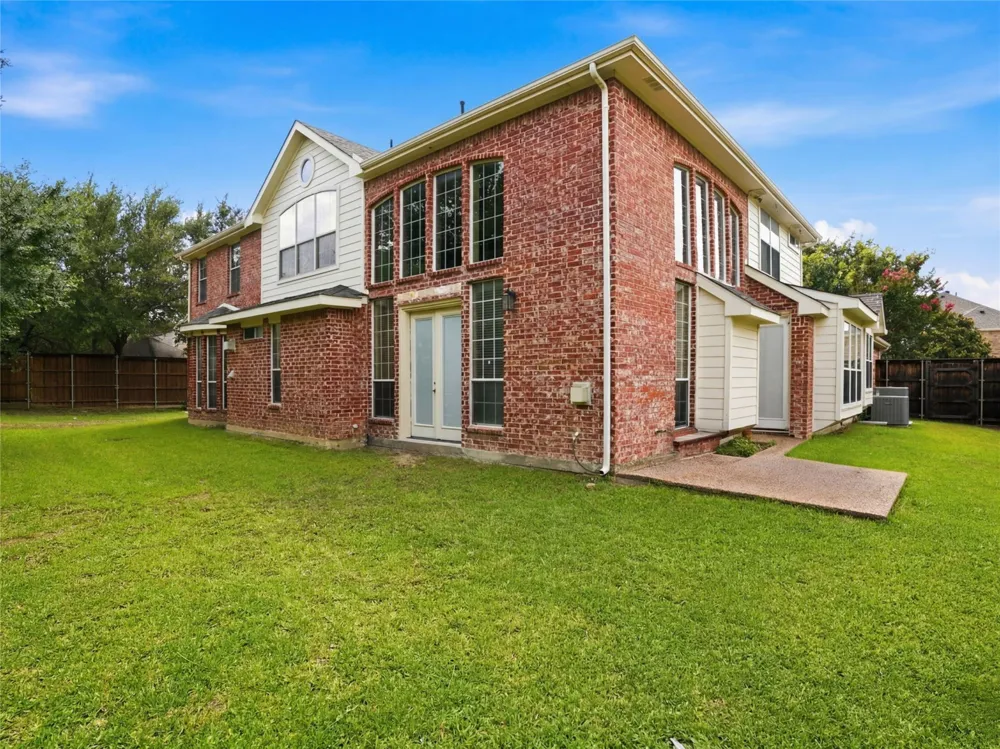 802 Shadybrook Drive Murphy, TX 75094