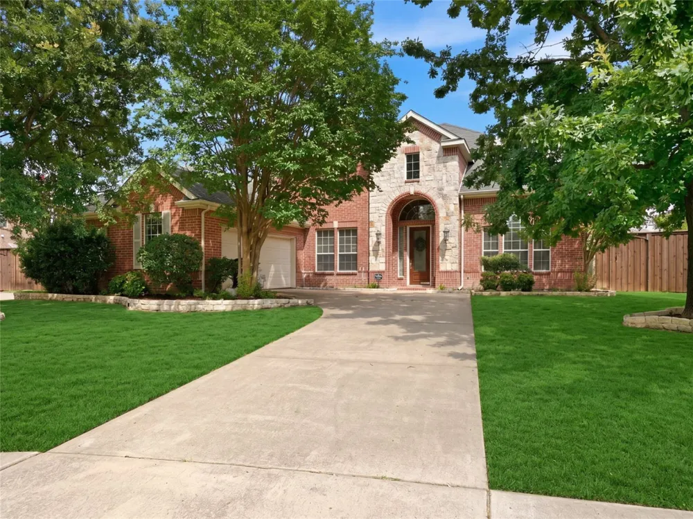 802 Shadybrook Drive Murphy, TX 75094