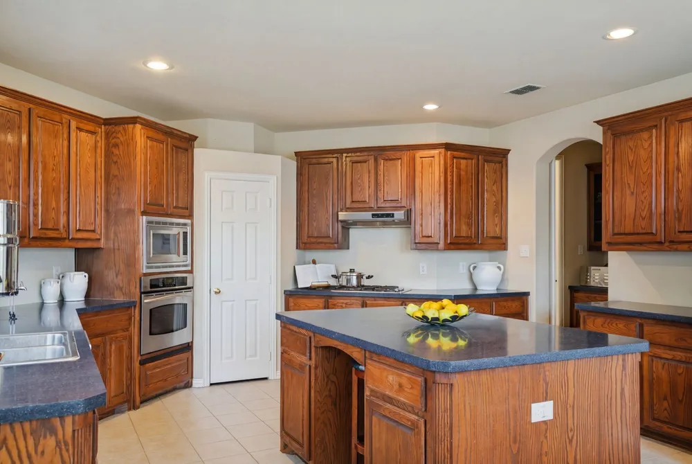 802 Shadybrook Drive Murphy, TX 75094