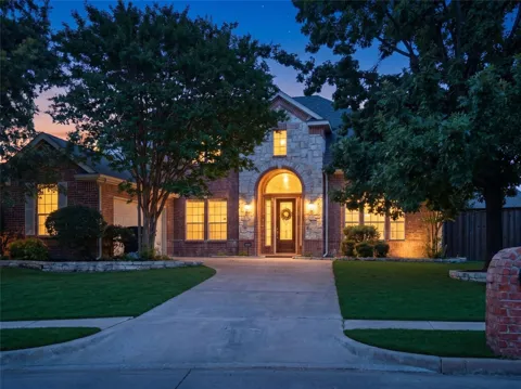 802 Shadybrook Drive