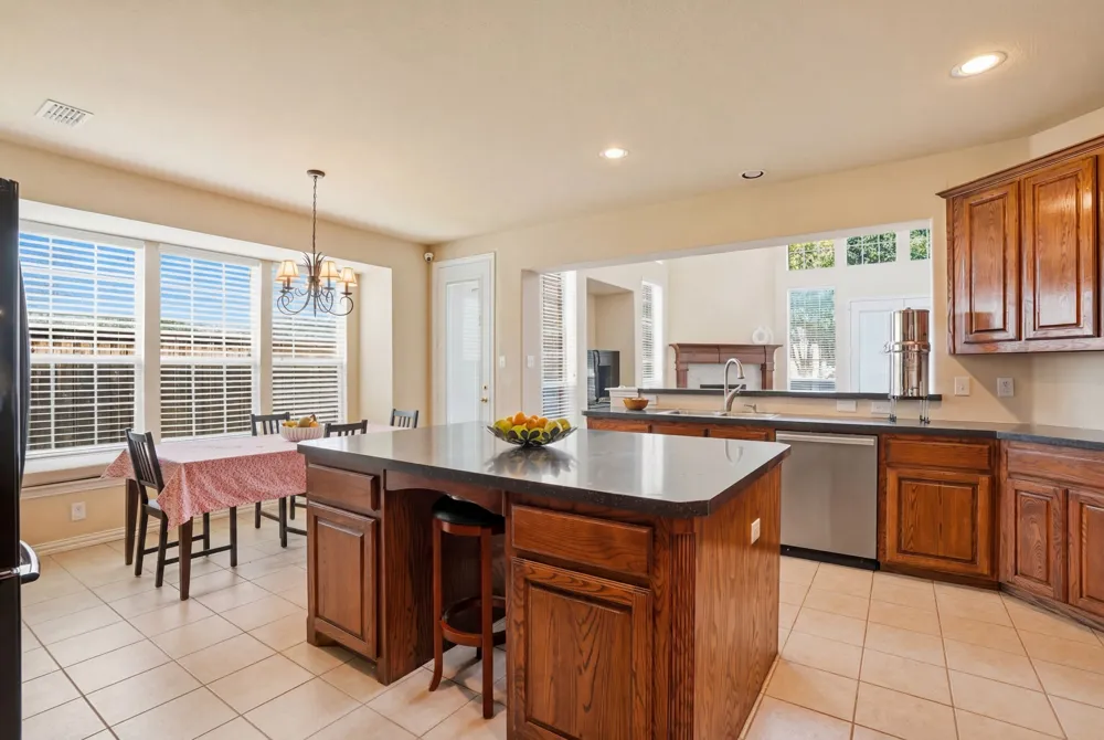 802 Shadybrook Drive Murphy, TX 75094