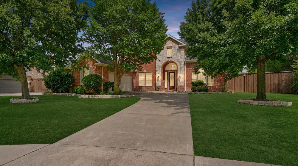 802 Shadybrook Drive Murphy, TX 75094