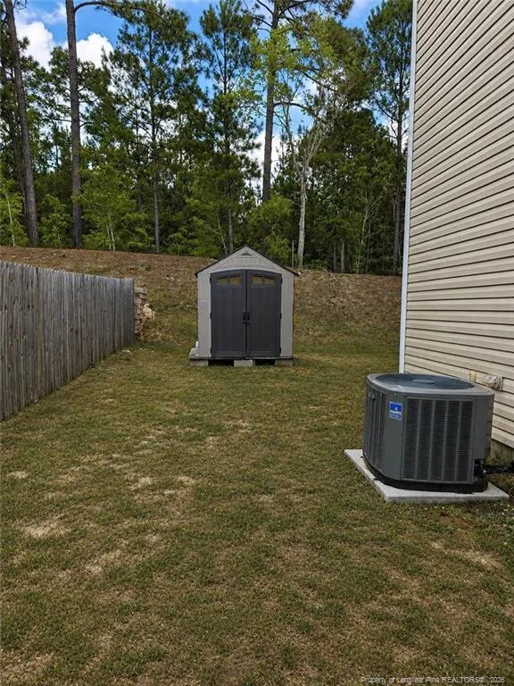 200 Hallow Oak Street Spring Lake, NC 28390