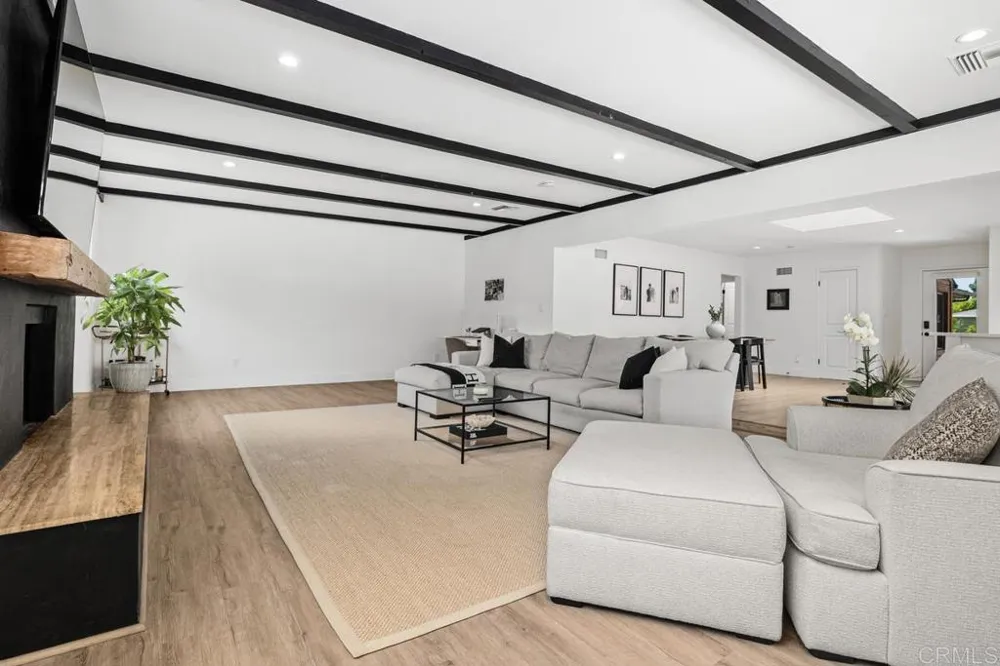 4975 Greenbrier Avenue San Diego, CA 92120