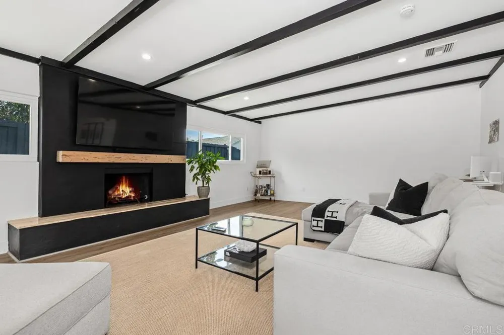 4975 Greenbrier Avenue San Diego, CA 92120