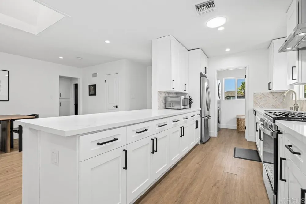 4975 Greenbrier Avenue San Diego, CA 92120