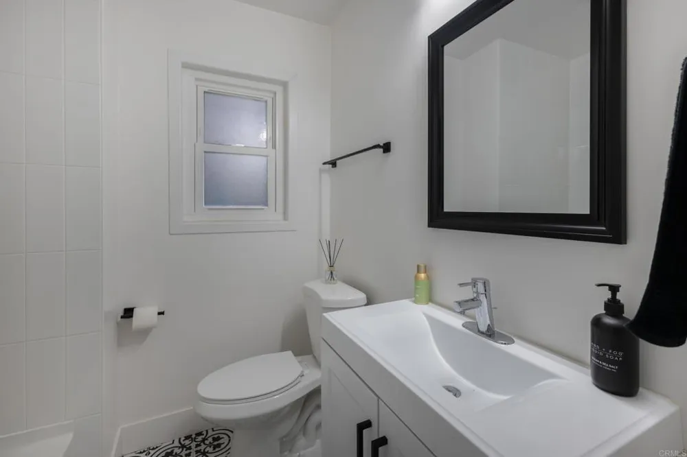 4975 Greenbrier Avenue San Diego, CA 92120