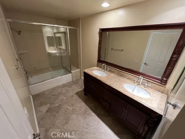 32709 Seagate Dr. #207 Rancho Palos Verdes, CA 90275