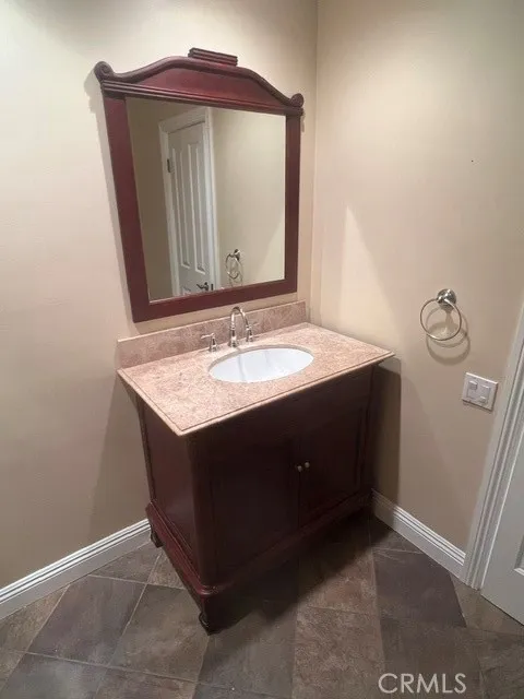 32709 Seagate Dr. #207 Rancho Palos Verdes, CA 90275