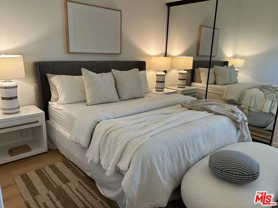 8515 Falmouth Avenue #405 Playa del Rey, CA 90293